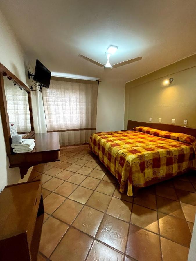 Hotel Bugambilias オアハカ州 エクステリア 写真